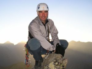 ADRIANO MARTÍN COFRECES