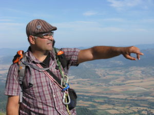 JUAN BAZÁN FERNÁNDEZ