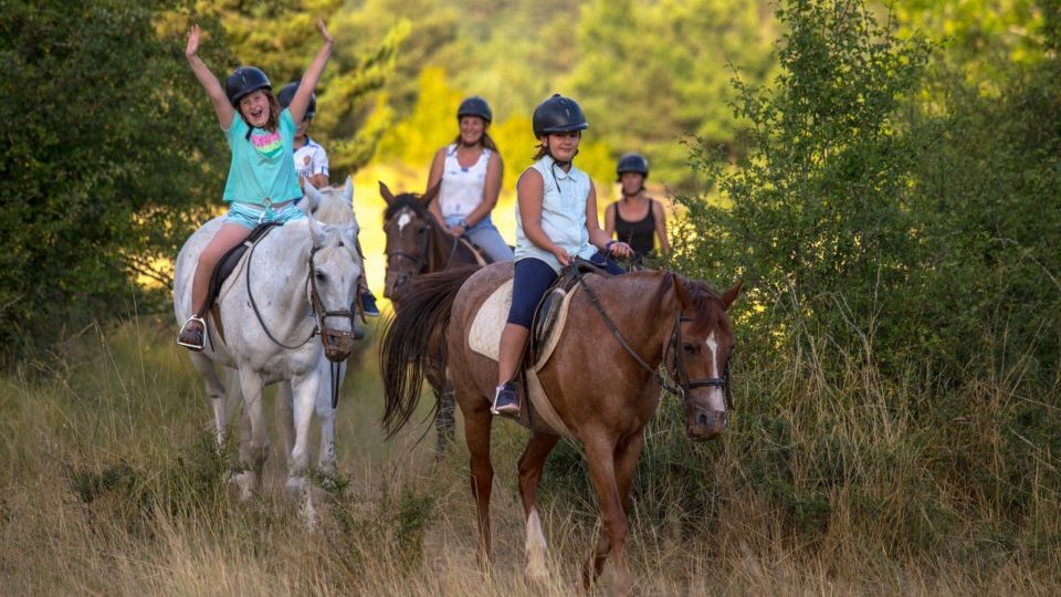 Turismo-ecuestre-1-1-e1645558647864-960×540