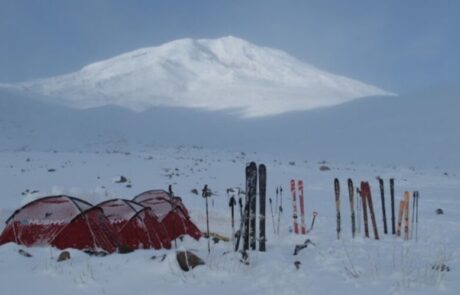 Ararat-Esquis-2-1024×498