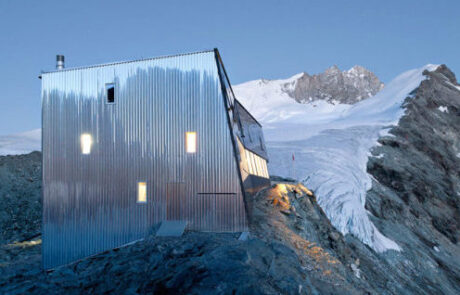 Bishorn-e1587376095268-590×318