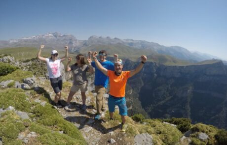 SENDERISMO EN ORDESA SENDERISMO EN ORDESA