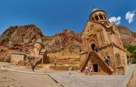 Noravank-2-scaled-1024×631