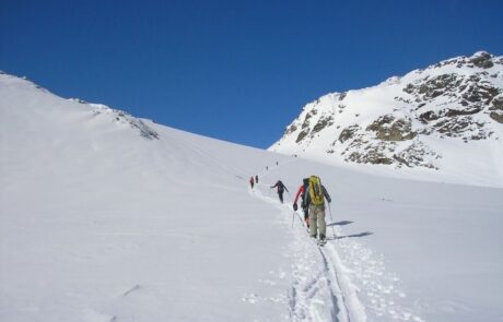 Skj2qSIDDEtYR_QZVfskm6SA45AIaePZ_OoHFzQJbgQ-1-1024×768